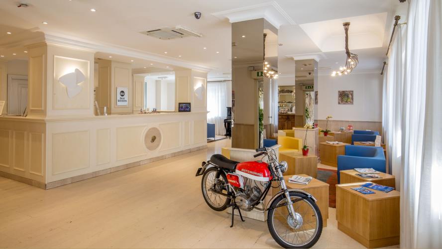 Hotel Globus Roma - Best Western